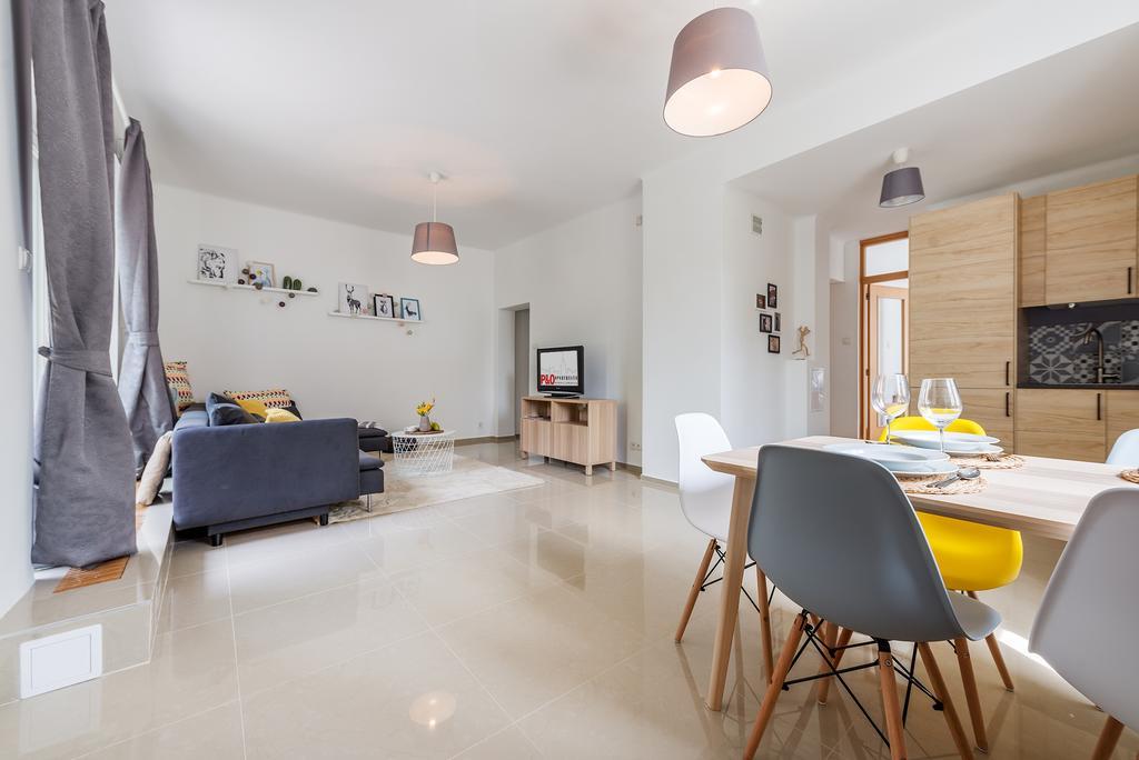 P&O Apartments Metro Wilanowska 华沙 外观 照片